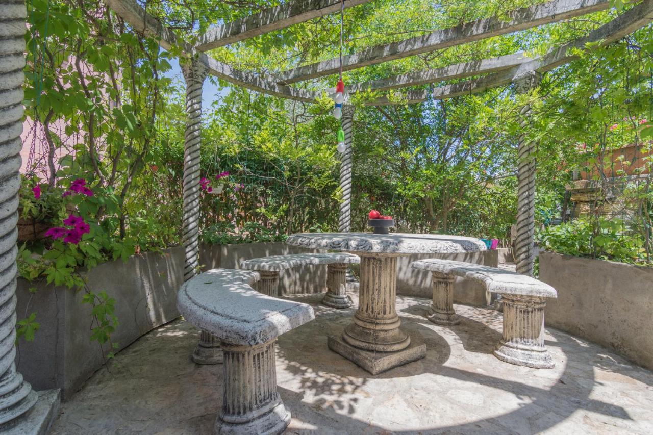 Secret Garden Apartment Poreč Eksteriør billede