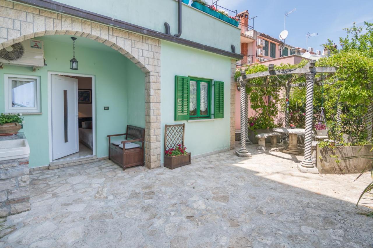 Secret Garden Apartment Poreč Eksteriør billede